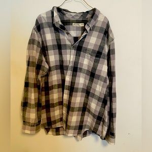 Faded glory flannel men’s shirts like new, no stains barely worn